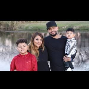 Meet your Posher, Dan carla